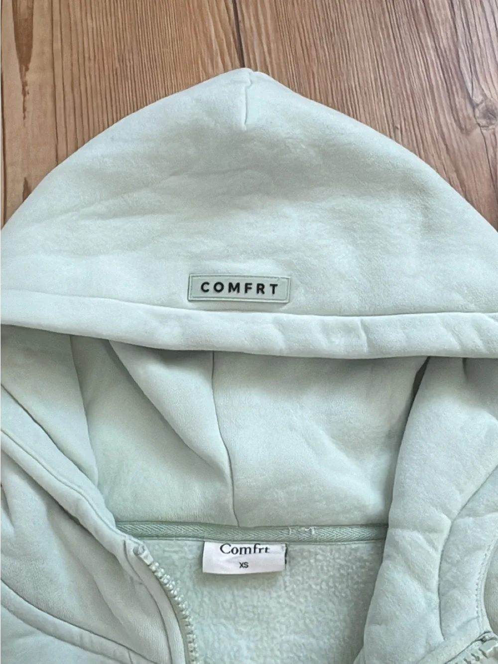 Comfrt zip up hoodie